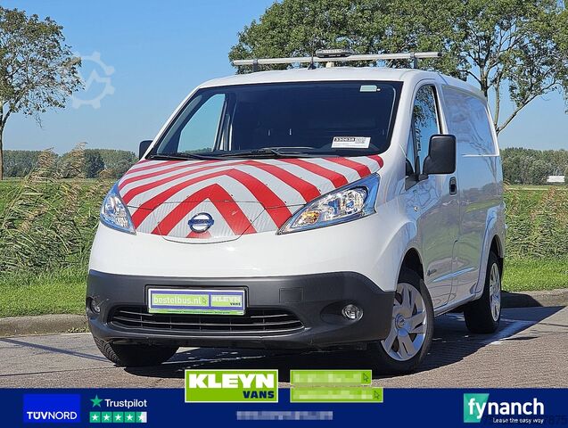 ऊंची छत वाला स्टेशन वैगन NISSAN E-NV200 ac aut wltp 200 kms