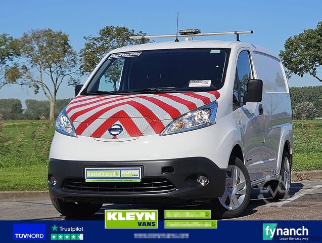 ऊंची छत वाला स्टेशन वैगन NISSAN E-NV200 ac aut wltp 200 kms