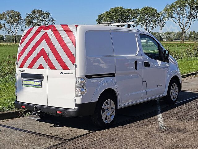  NISSAN E-NV200 ac aut wltp 200 kms