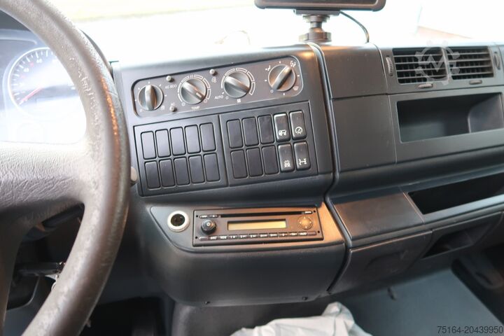 Truck with flatbed & tarpaulin MAN TGL 8.180 BL Pritsche + Plane