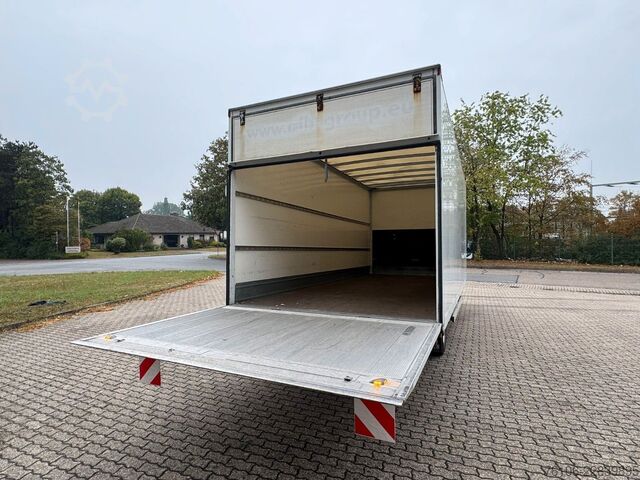 Camión caja FUSO Canter 7C15 Koffer mit Ladebordwand