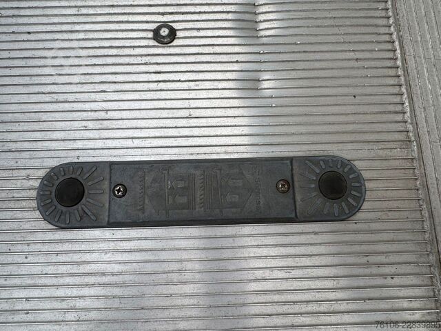 Camión caja FUSO Canter 7C15 Koffer mit Ladebordwand