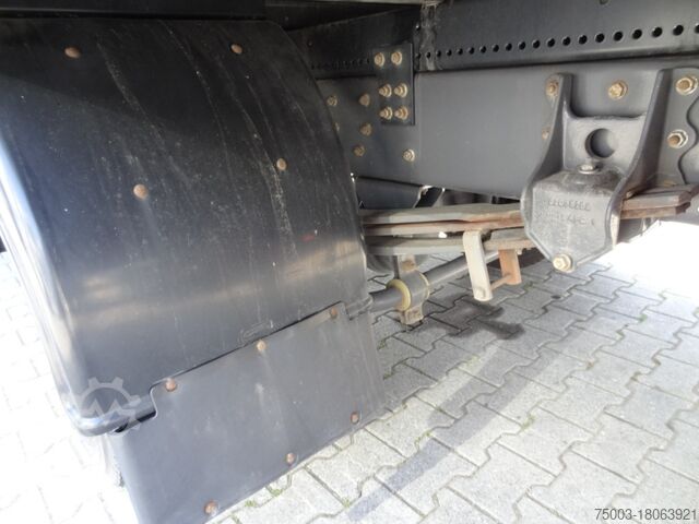 Dėžinis sunkvežimis Renault D10.210 7m Koffer