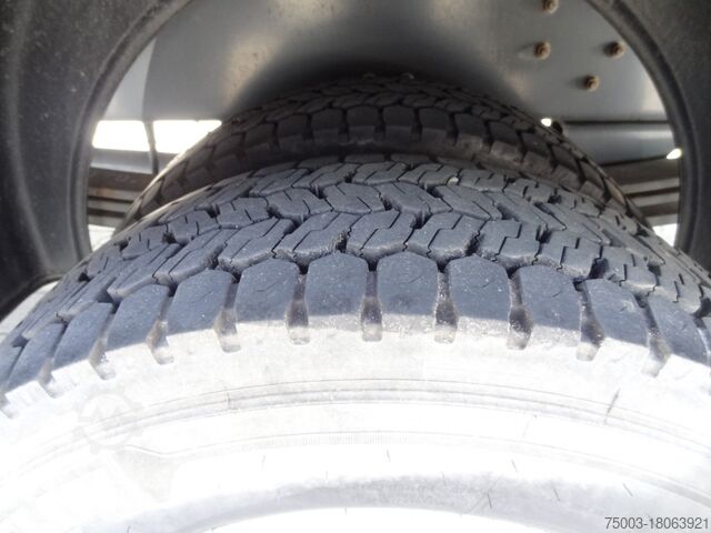 Dėžinis sunkvežimis Renault D10.210 7m Koffer