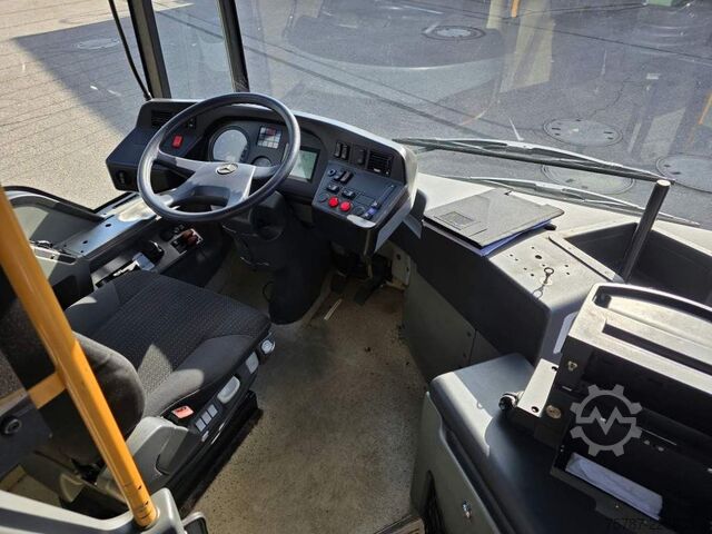 Autobús interurbano MERCEDES-BENZ Citaro 0530 Ü mit Gurten, Klima, 40+1,Euro 5 EEV