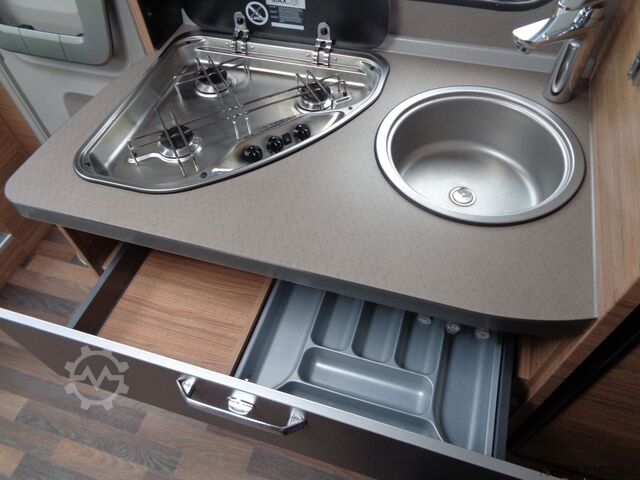 Poluintegrisani kamper WEINSBERG CaraCompact 600 MF *DuoControl*e. Einstiegstufe*