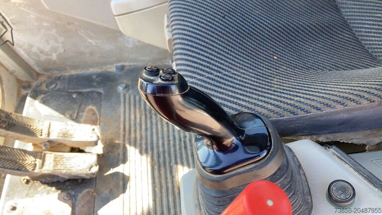 Kettenbagger Liebherr R906 LC Litronic with two buckets