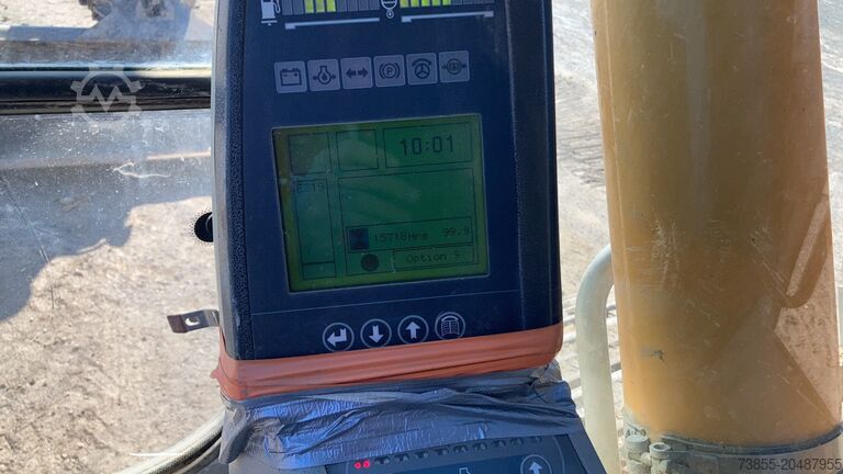 Kettenbagger Liebherr R906 LC Litronic with two buckets