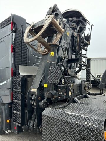 Autocamion pentru transport bușteni VOLVO FH 16 650 6X4 LANGHOLZZUG + DOLL M2K-9L NACHLäUFER MIT PALFINGER EPSILON S260C96, I-SHIFT, RETARDER,