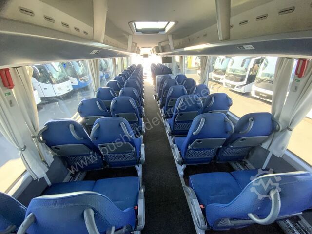  MAN R 08 Lion's Coach