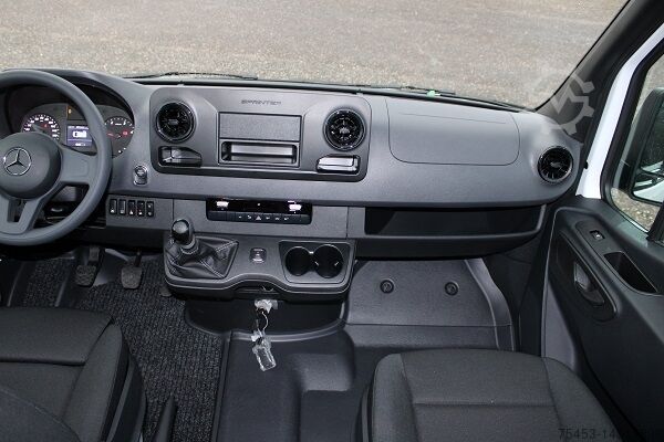 Smábíll Mercedes-Benz Sprinter 515 23 Plätze sofort lieferbar