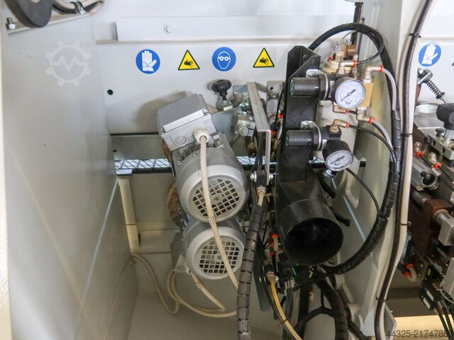 Bordatrice su un solo lato BIESSE AKRON 1330 A