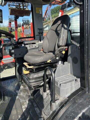 Rakodógép CAT 906 (9145)