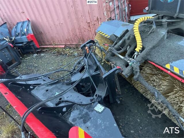 Lame de déneigement Siljum skjer w/ throwing wing