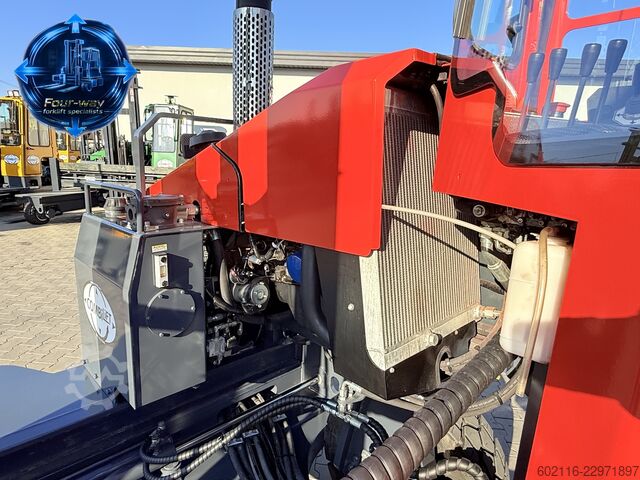 Vierwegvorkheftruck Combilift C4500 GAS TRIPLEX 8400 WIDE POSITIONER