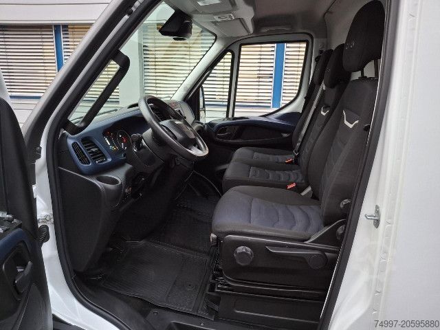 Dubă cu acoperiș înalt IVECO 35S14HA8 V/P / H3- Maxi-Hoch 2.10m / Hi-Matic