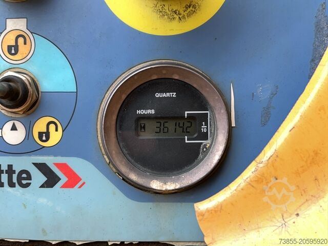 Platformă de lucru articulată Haulotte Ha 16 Spx (16m)