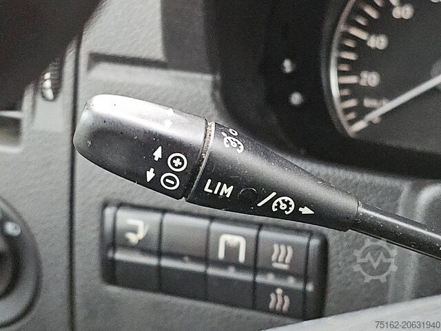 Suitcase MERCEDES-BENZ SPRINTER 316 Bakwagen Laadklep!