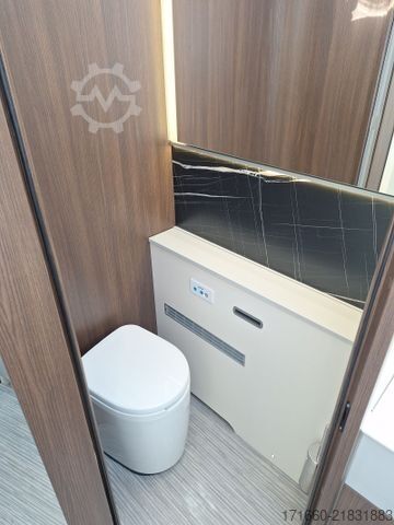 Xe cắm trại tích hợp BÜRSTNER Elegance I 920 G Verfügbar ab November 2026