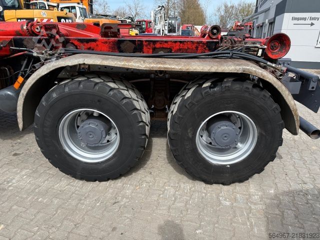 Контейнеровоз з гачком (рол-офф) MERCEDES-BENZ 4144 Actros MP2 Abrollkipper 8x8 Singlebereifung
