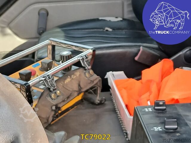 Transportasi kontainer Mercedes-Benz SK 2531