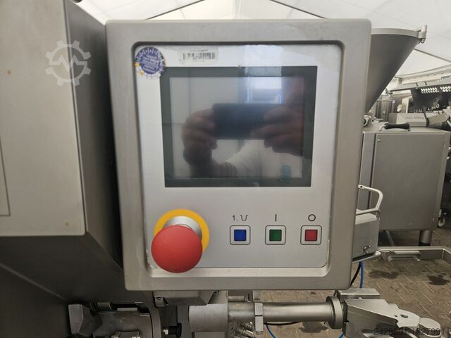 Lõikemasin on täielikult renoveeritud Poly-Clip FCA 3430-18