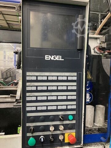 เครื่องฉีดพลาสติกด้วยหุ่นยนต์ ENGEL e-motion 740/180KL