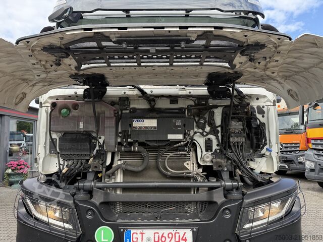 Truk jungkit Iveco T-Way 510 / AT410T51 8X4 Meiller