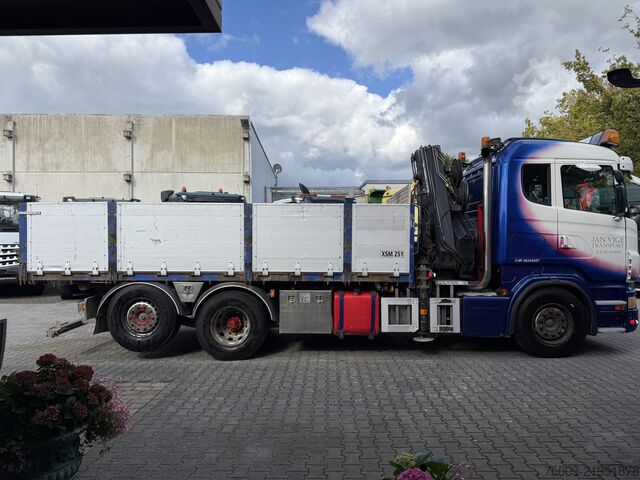 Crane yang terpasang pada truk Scania R380 6X2*4 Kipper mit Kran HIAB 220