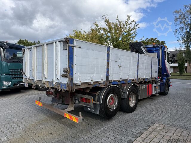 Crane yang terpasang pada truk Scania R380 6X2*4 Kipper mit Kran HIAB 220