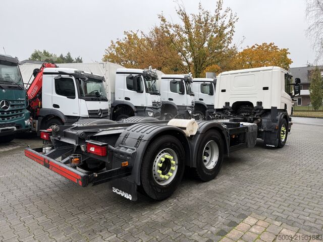 Rangka truk Scania P280 6X2*4