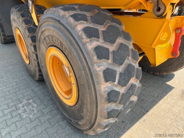 Drugi VOLVO A25G Dumper 9.570 h Baujahr 2021