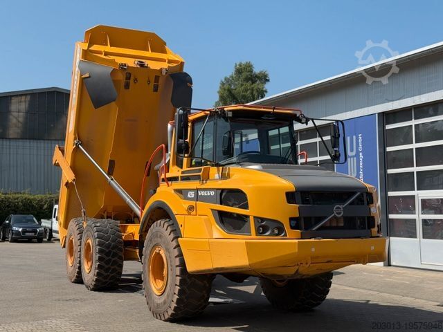 Citi VOLVO A25G Dumper 10.066 h Baujahr 2021