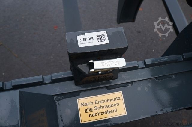 Meža transportlīdzeklis SAMASZ Palettengabel mit Holzhalter