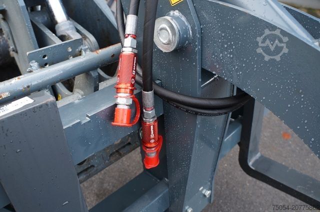 Meža transportlīdzeklis SAMASZ Palettengabel mit Holzhalter