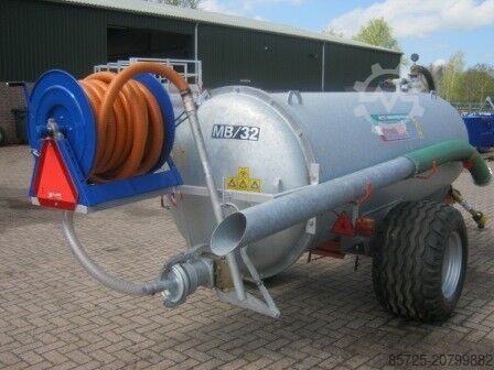 Trąšų platintojas