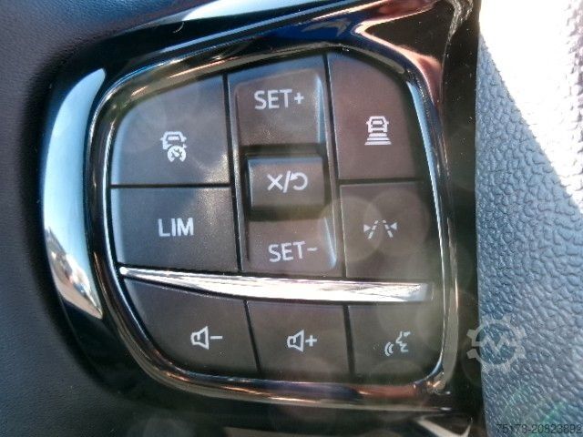 Minibus FORD Tourneo Custom Active 340L2 PHEV 360Kam Exclusiv