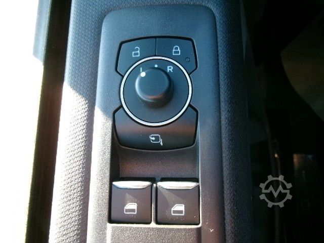 Minibus FORD Tourneo Custom Active 340L2 PHEV 360Kam Exclusiv