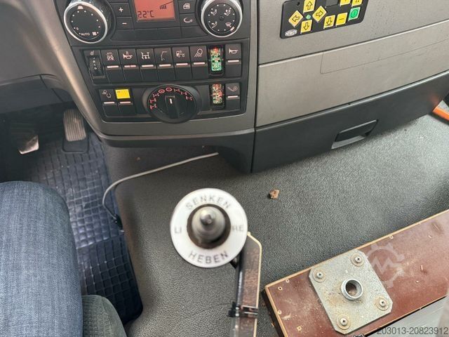 Autokran MAN TGS 18.360 4x4 Kipper Kran PALFINGER Winterd.