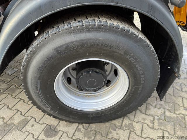 Autokran MAN TGS 18.360 4x4 Kipper Kran PALFINGER Winterd.