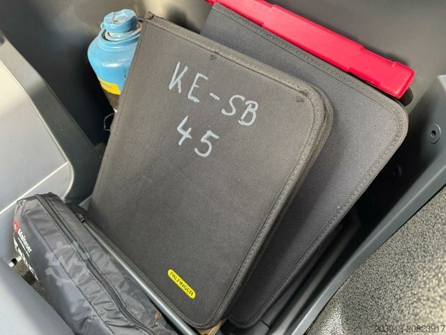 Kipper LKW MAN TGS 18.360 4x4 Kipper Kran PALFINGER Winterd.