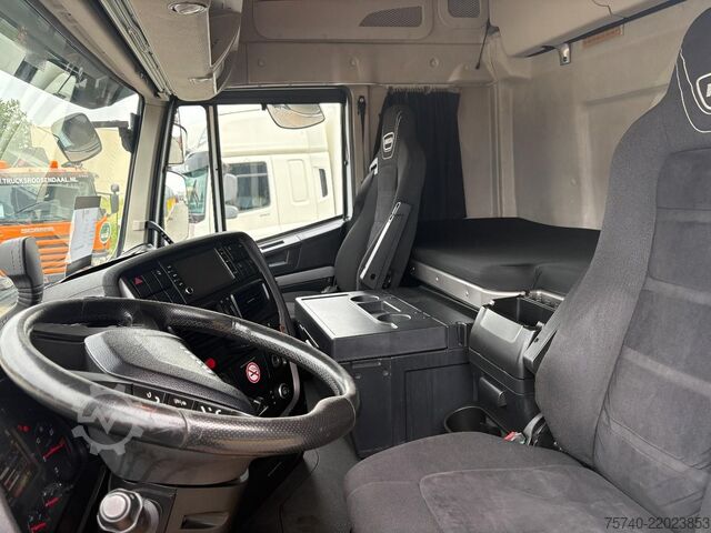 SZM tiêu chuẩn Iveco Stralis 420 + HYDRAULIC + EURO 6 + APK 15-10-2026