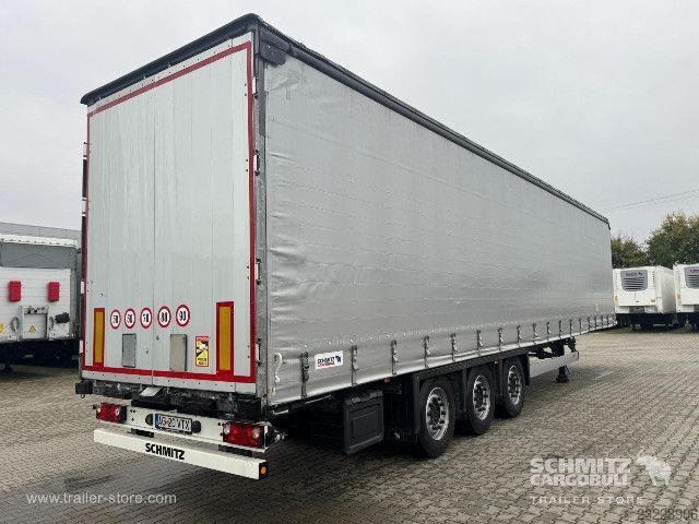 Semi-remorque bâchée Schmitz Cargobull Curtainsider Mega