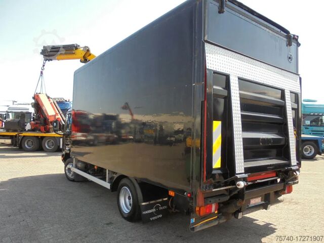 กระเป๋าเดินทาง Volvo FL 8.180 + Manual + Dhollandia Lift
