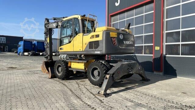 Radbagger Volvo EW 140 D / Schild / 2x Patzen / Schnellwechsler