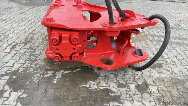 Raupenbagger CAT Abbruchhammer / 25-30 ton Bagger