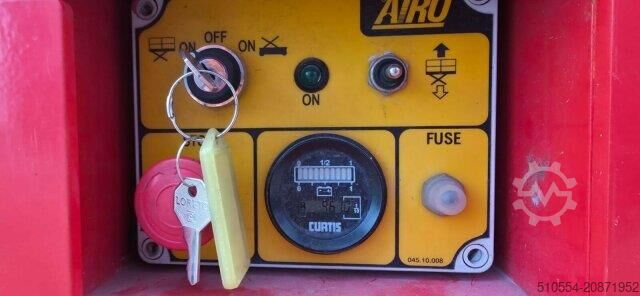 Hebebühne Haulotte AIRO X10 EW Schere 10.20m / 961 hours / UVV neu