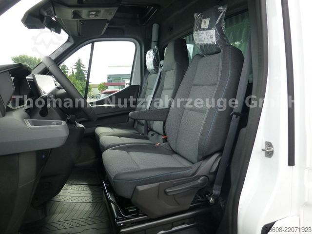 Furgon cu prelată laterală RENAULT NEW Master Pritsche Plane Schlafkabine