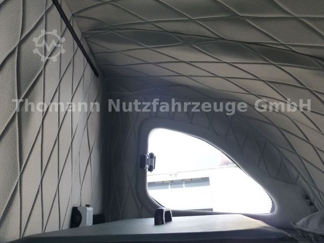 Furgon cu prelată laterală RENAULT NEW Master Pritsche Plane Schlafkabine