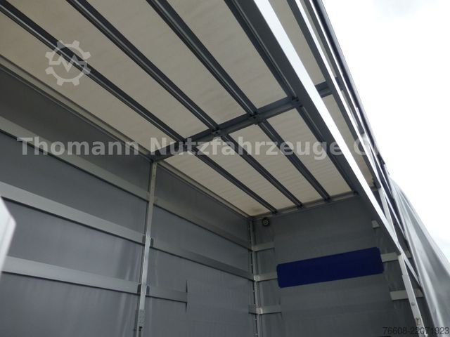 Furgon cu prelată laterală RENAULT NEW Master Pritsche Plane Schlafkabine